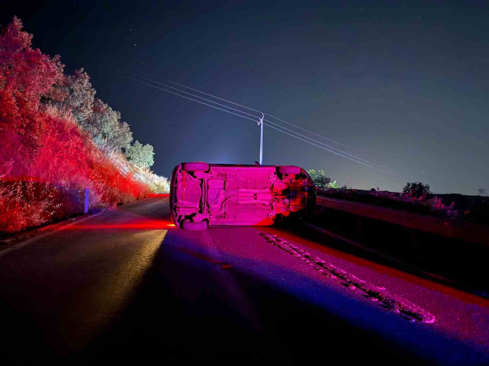 Bursa’da kontrolden çıkan araç takla attı