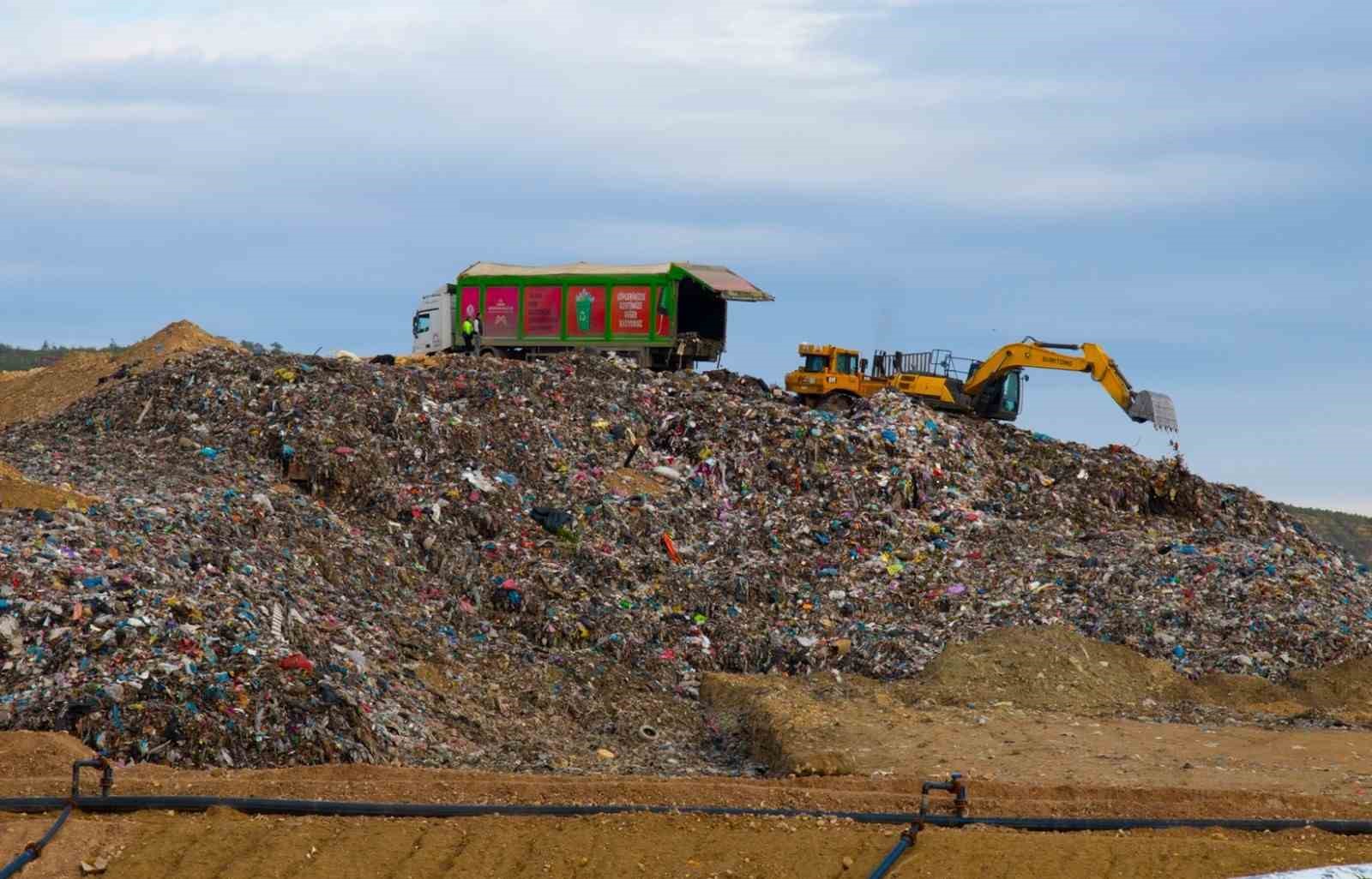 Mersin’de günlük bin 750 ton evsel atık toplanıyor