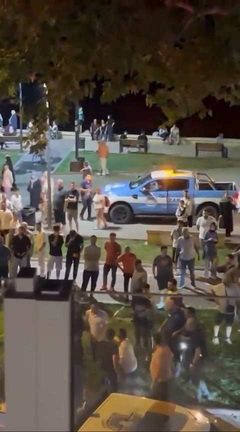 Bursa sahillerine seyyar satıcı operasyonu