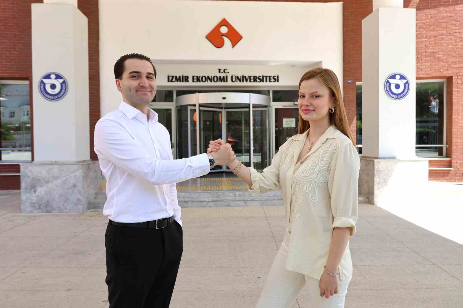 Genç hukukçular Hollanda yolcusu