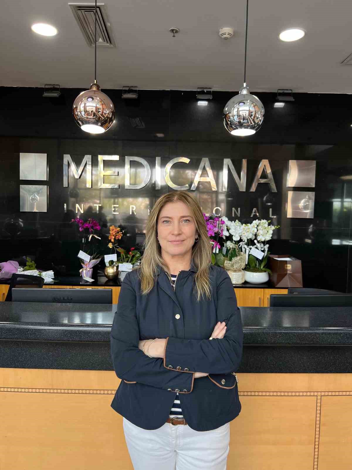 Medicana Hastanesi Kulak Burun ve Boğaz doktoru Prof. Dr. Karadaş: "Bademciklerin çocuklarda büyümesinin etkin bir faktörü de sigara dumanına maruz kalmak"