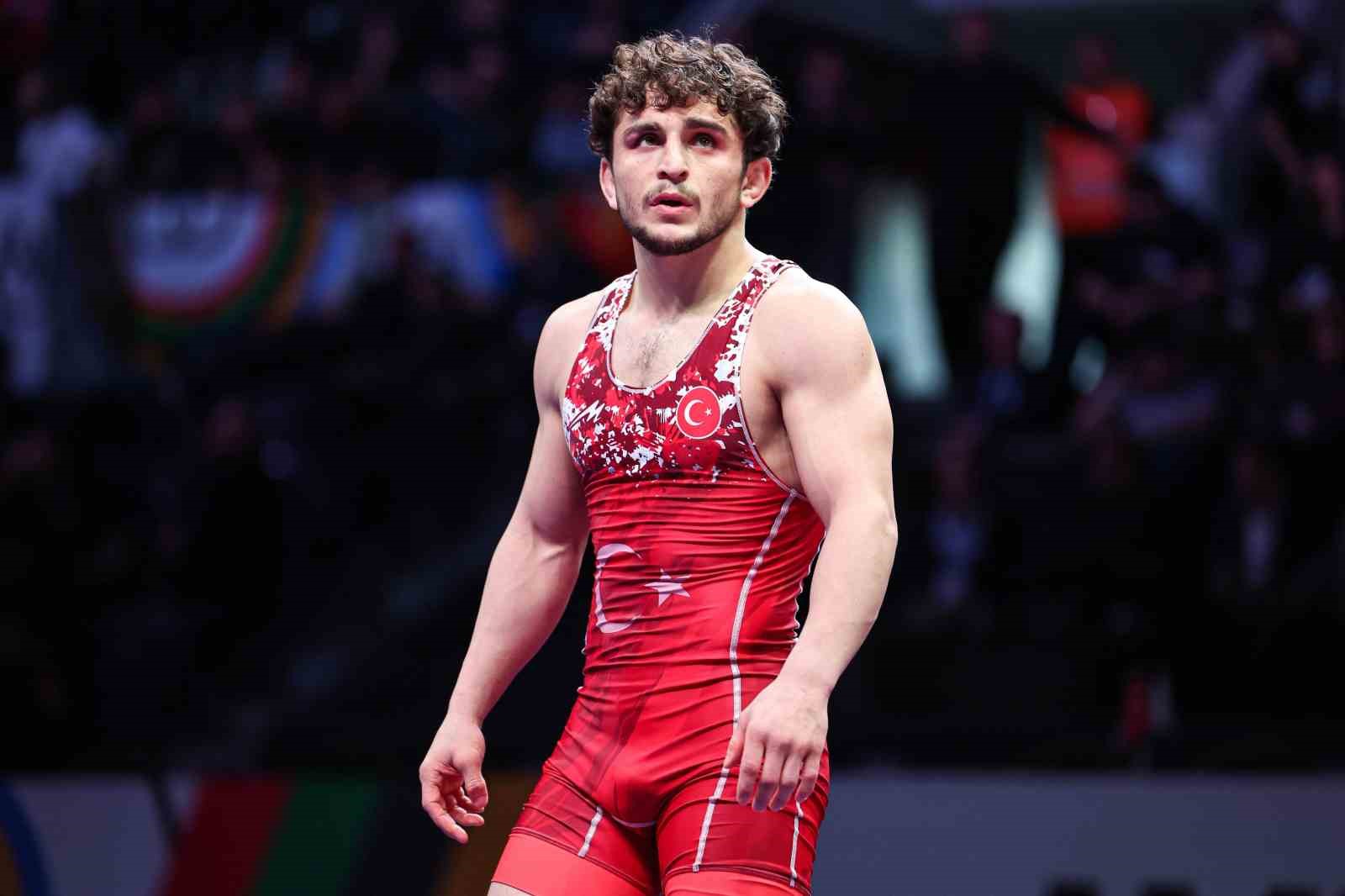 Ahmet Duman’dan altın madalya