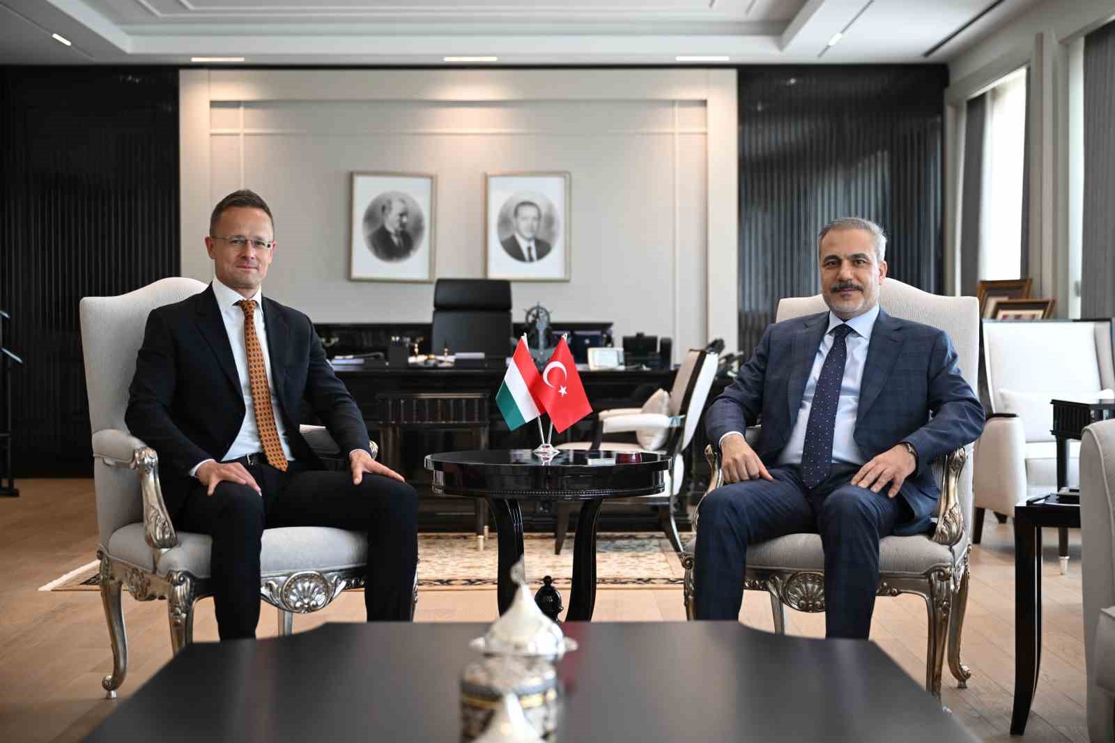 Dışişleri Bakanı Fidan, Macar mevkidaşı Szijjarto ile görüştü
