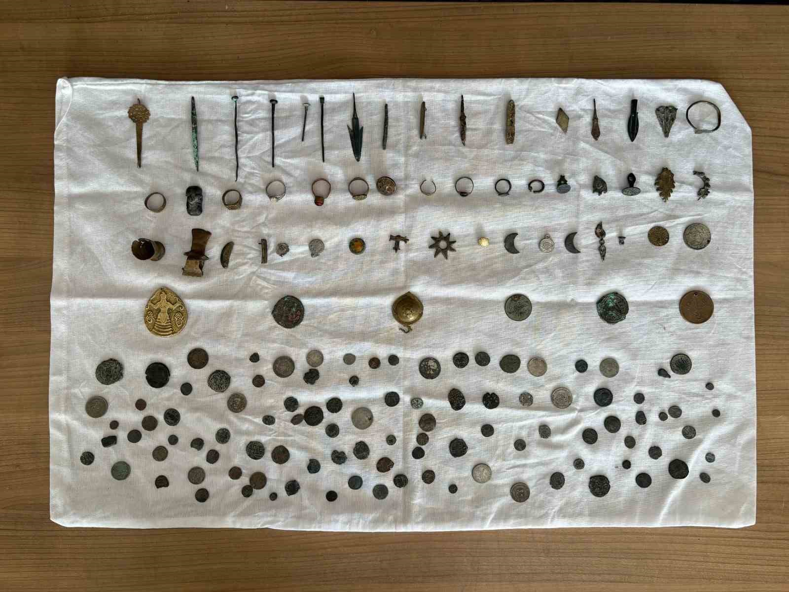 Nevşehir&rsquo;de 157 par&ccedil;a tarihi eser ele ge&ccedil;irildi
