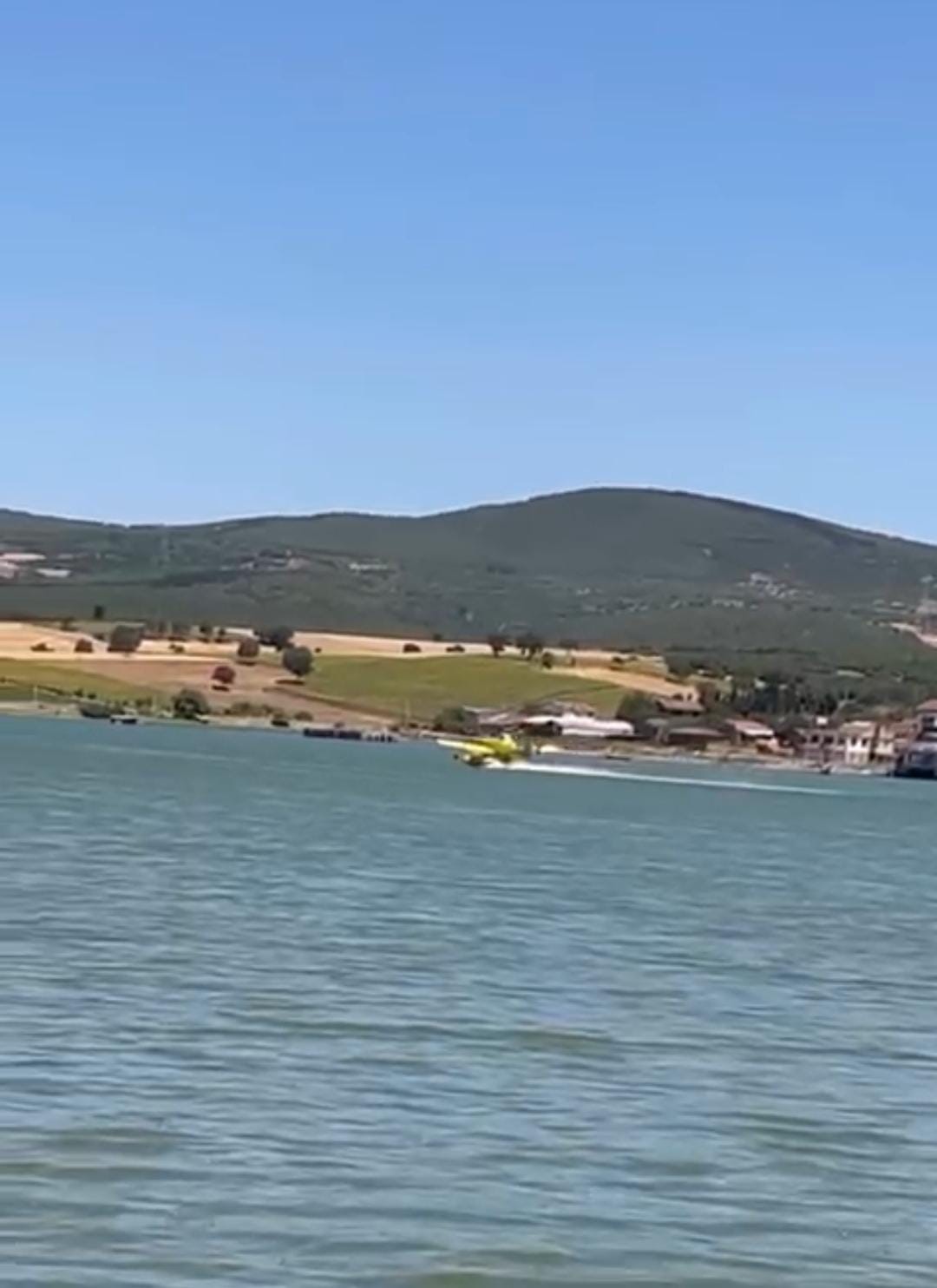 Biga&rsquo;da tarım arazisinde yangın &ccedil;ıktı
