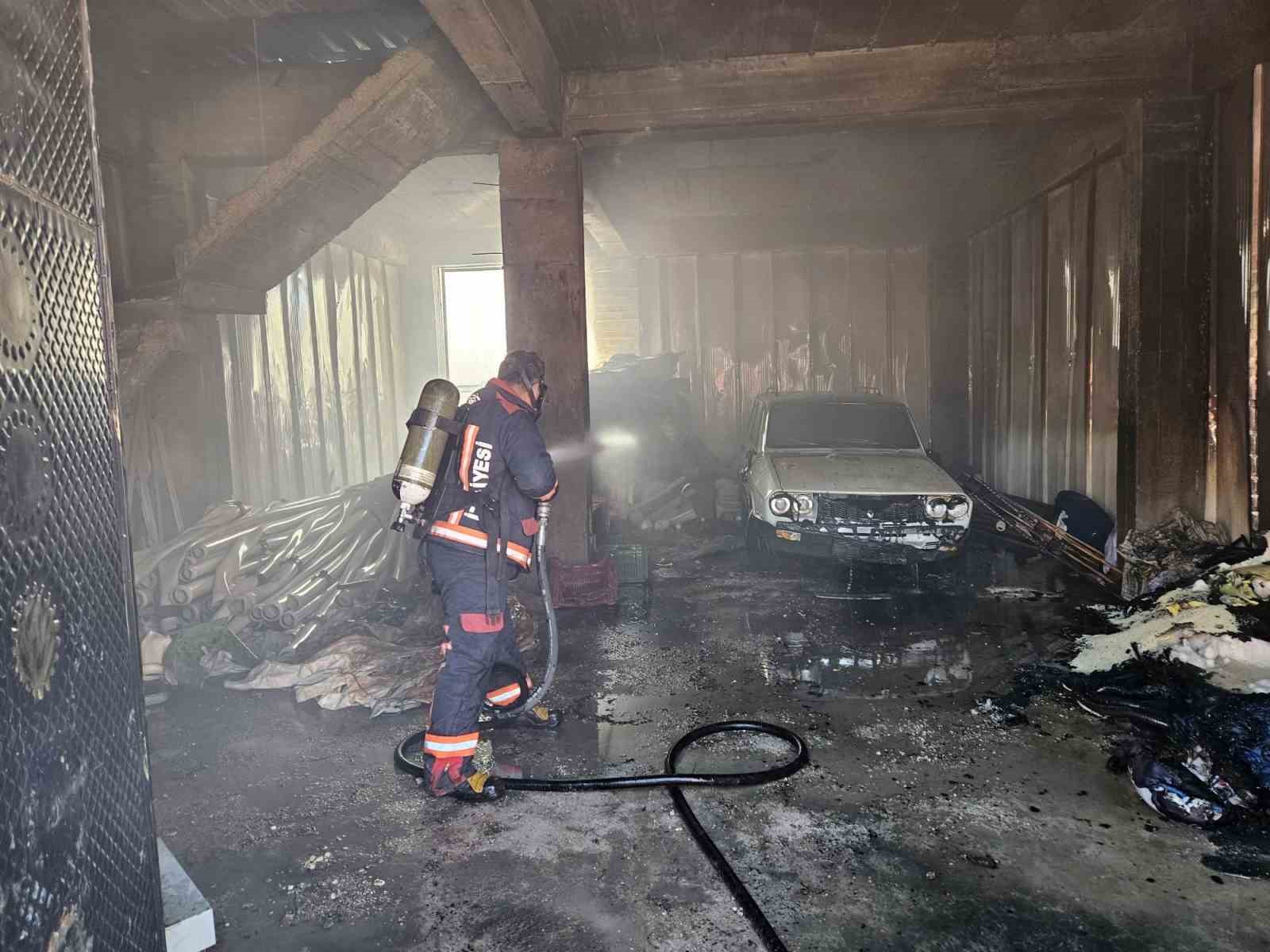 Malatya&rsquo;da depo yangını
