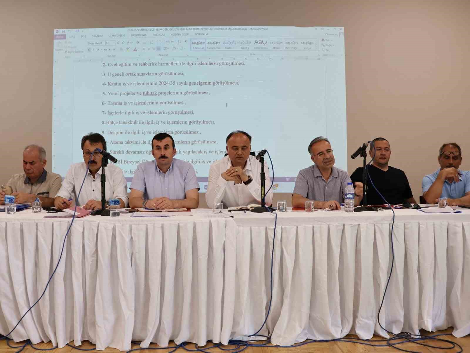 Sinop’ta eğitim yılı masaya yatırıldı: Yeni dönem için hedefler belirlendi