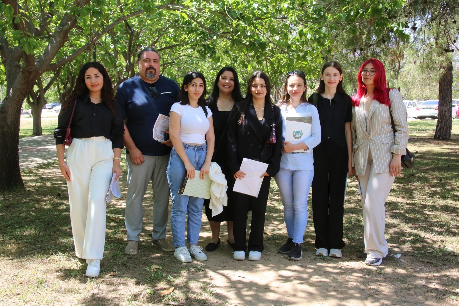 Bir oyuncak bin umut: Akdenizli &ouml;ğrenciler depremzede &ccedil;ocukların hayallerine dokundu
