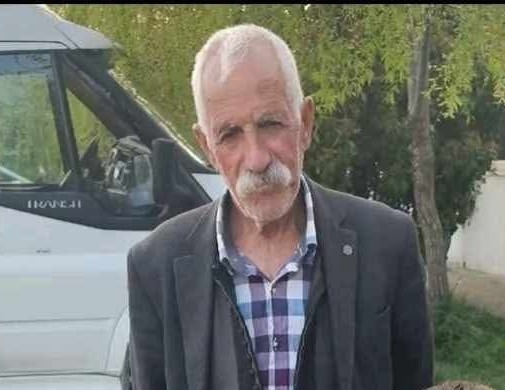 Devrilen traktörün altında kalan sürücü hayatını kaybetti
