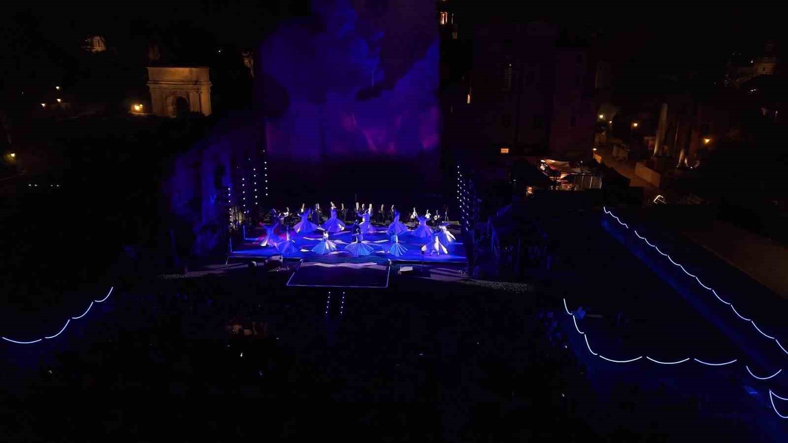 Roma’daki tarihi Kolezyum’da bir ilk