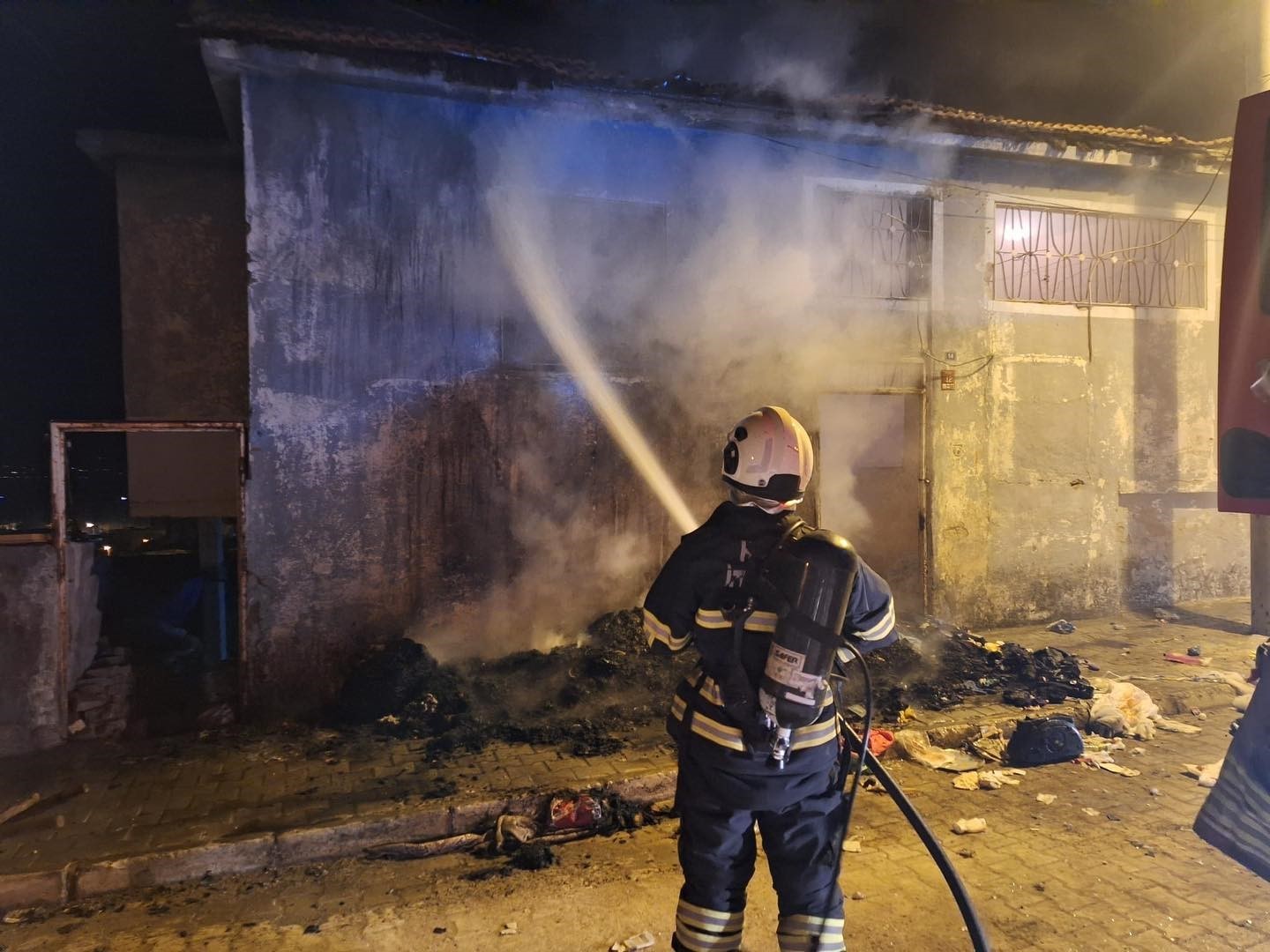 Kırıkhan’da müstakil evde yangın