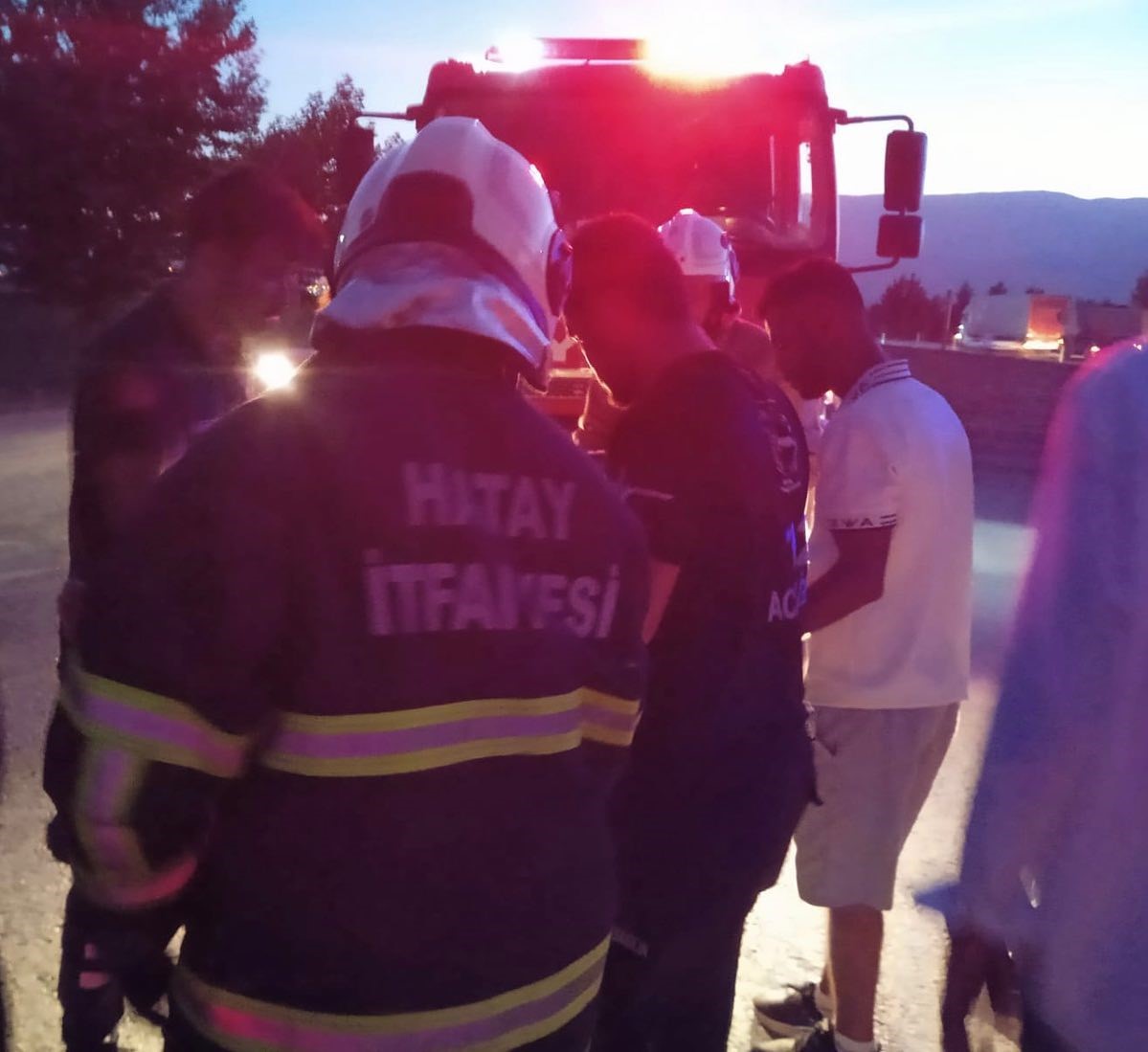 Kırıkhan’da ters dönen otomobilin sürücüsü yaralandı