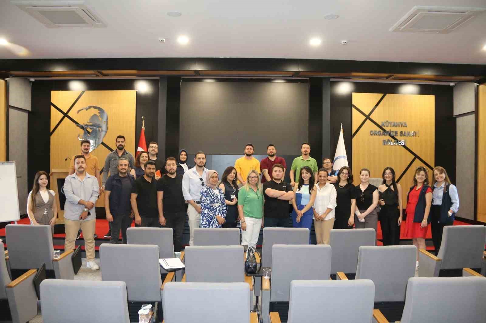 OSB Akademi&rsquo;de "Duygusal Zeka ve Stres Y&ouml;netimi" eğitimi
