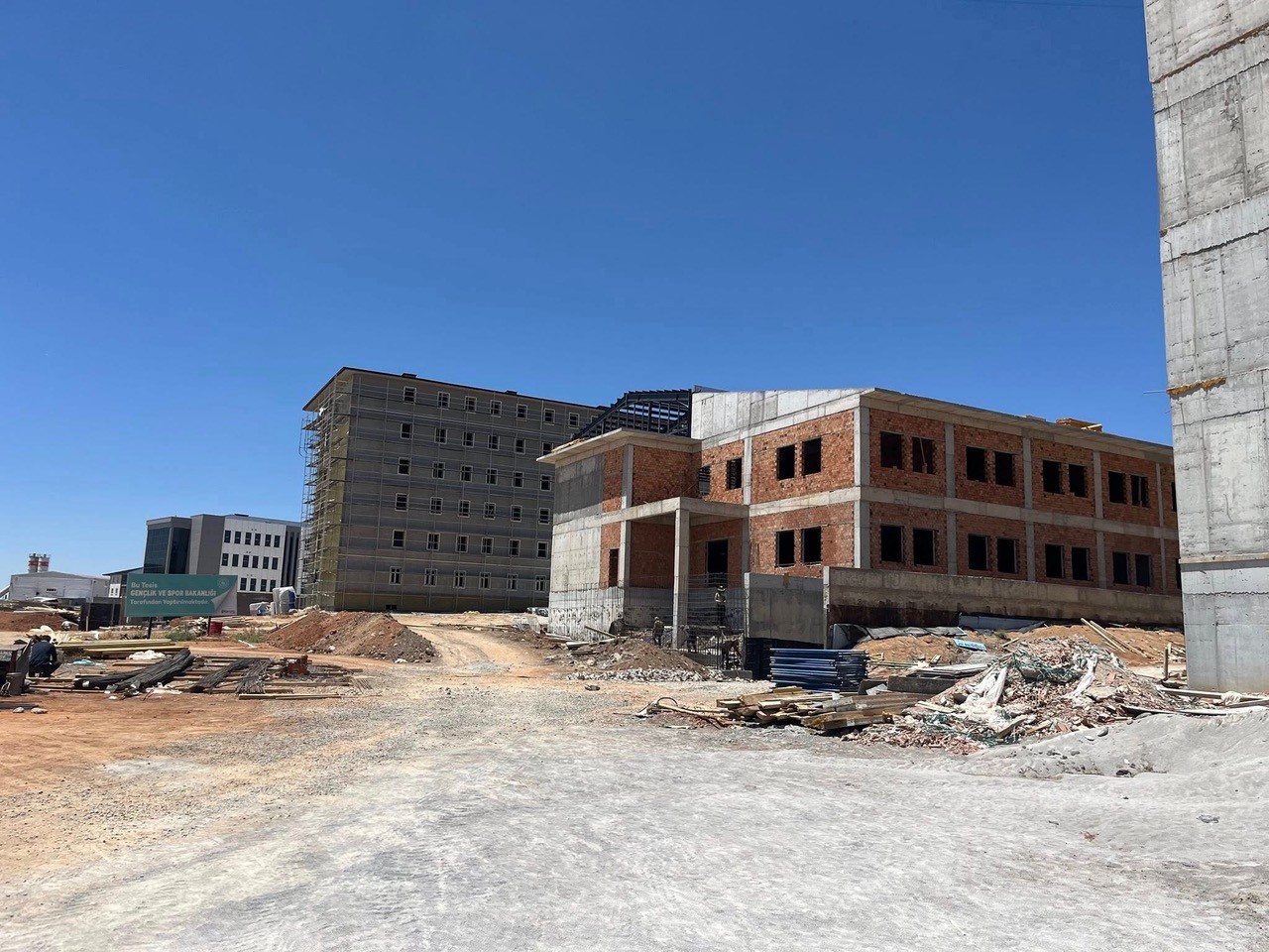 Kulu’da KYK yurt binasının inşaatı devam ediyor