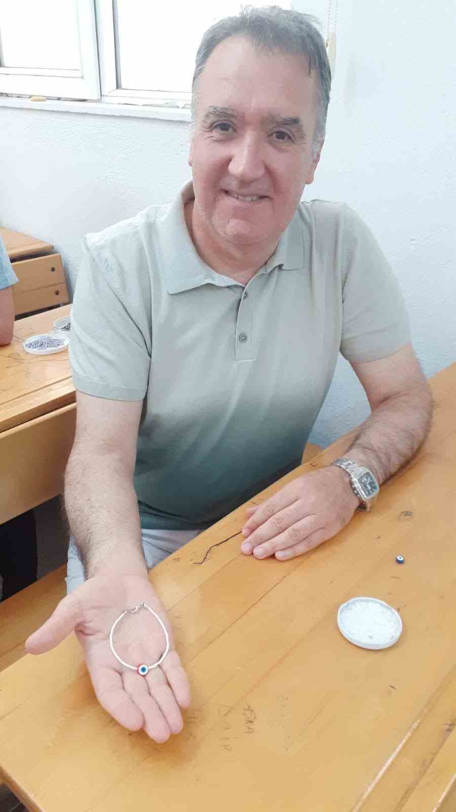 Gediz Halk Eğitimi Merkezi&rsquo;nden anlamlı etkinlik
