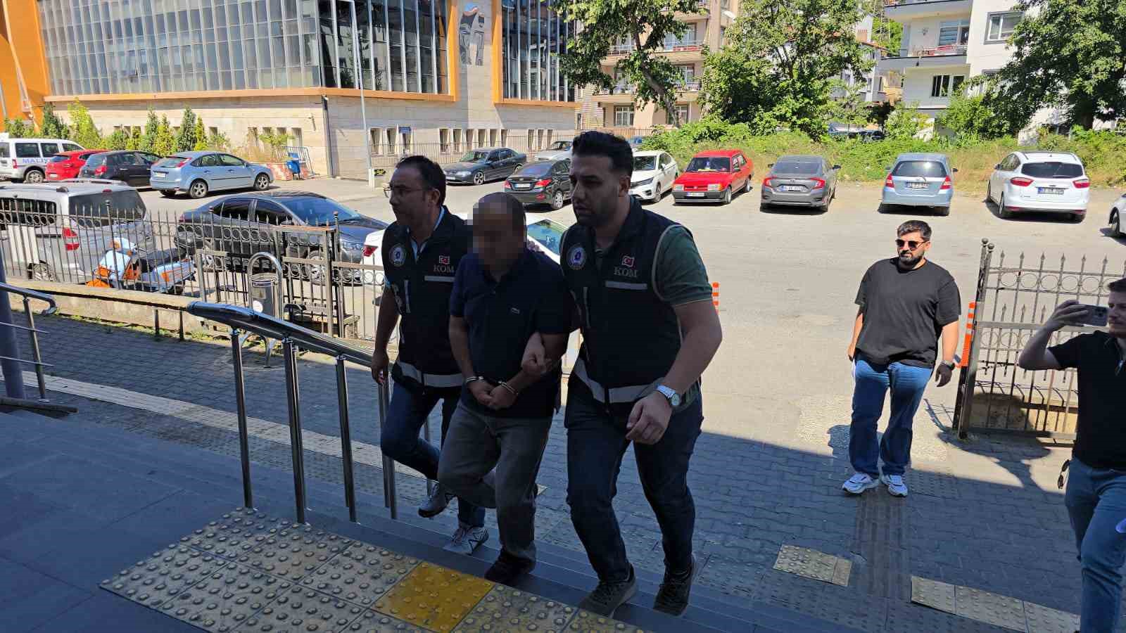 Müzede 2,7 milyonluk "vurgun" iddiası; müdür ve mutemet gözaltında