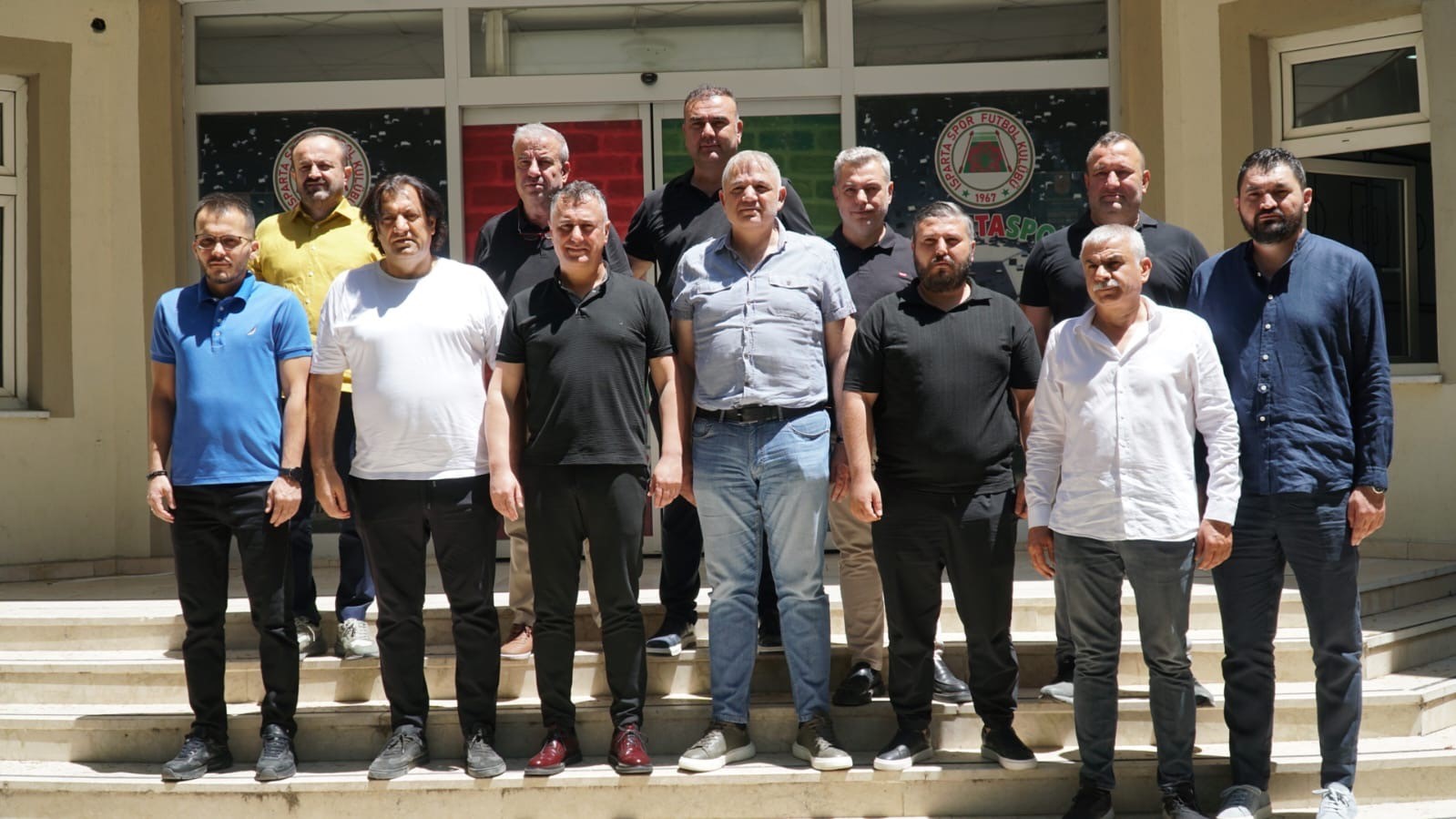 Isparta 32 Spor Bülent Akan’a emanet
