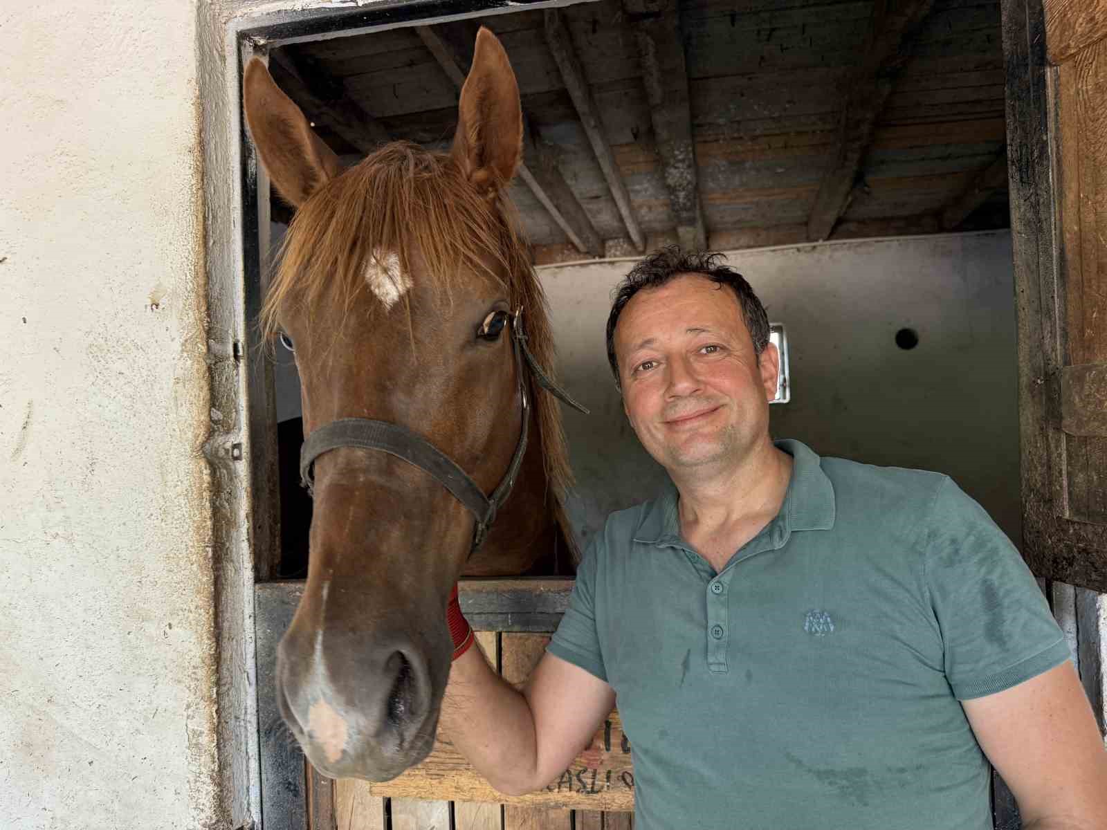 Nalbantlık yok olmasın diye direniyor
