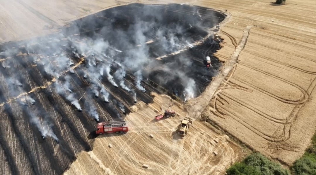 Babaeski’de anızda başlayan yangın ekili arazilere sıçradı