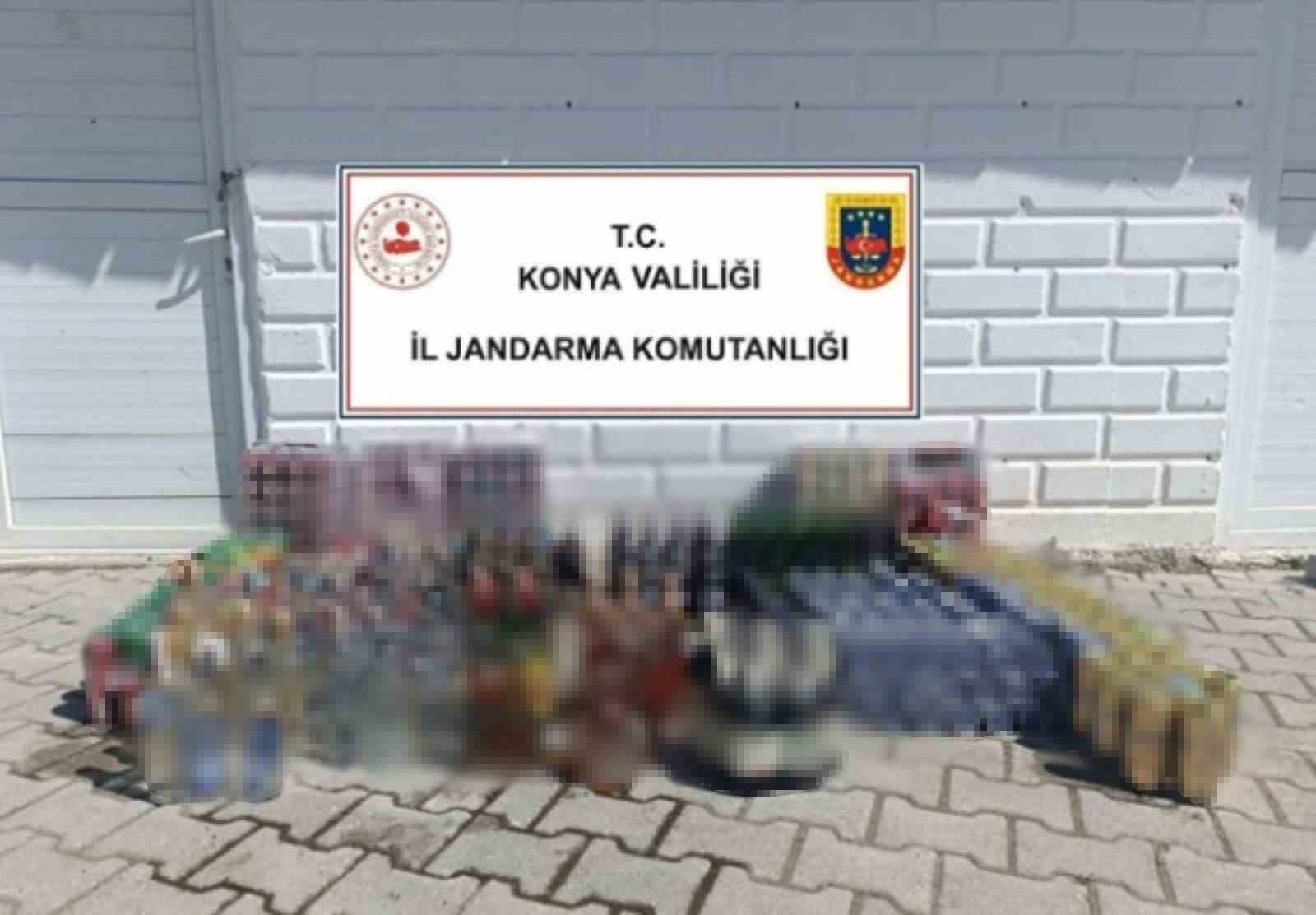 Konya’da jandarmadan izinsiz alkollü içecek satışına darbe