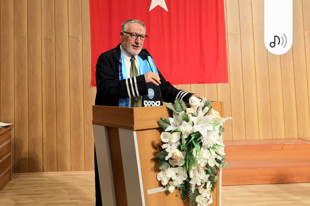 KAYÜ- Develi Sosyal ve Beşeri Bilimler Fakültesi üçüncü mezunlarını verdi