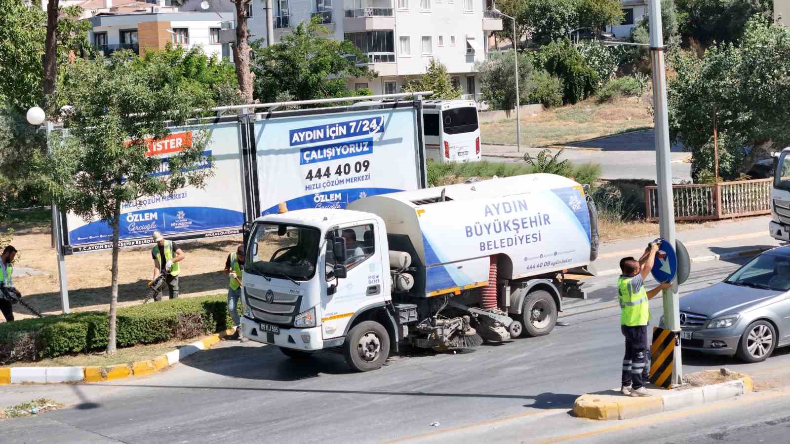 Büyükşehir’den Söke’de bakım ve temizlik çalışması
