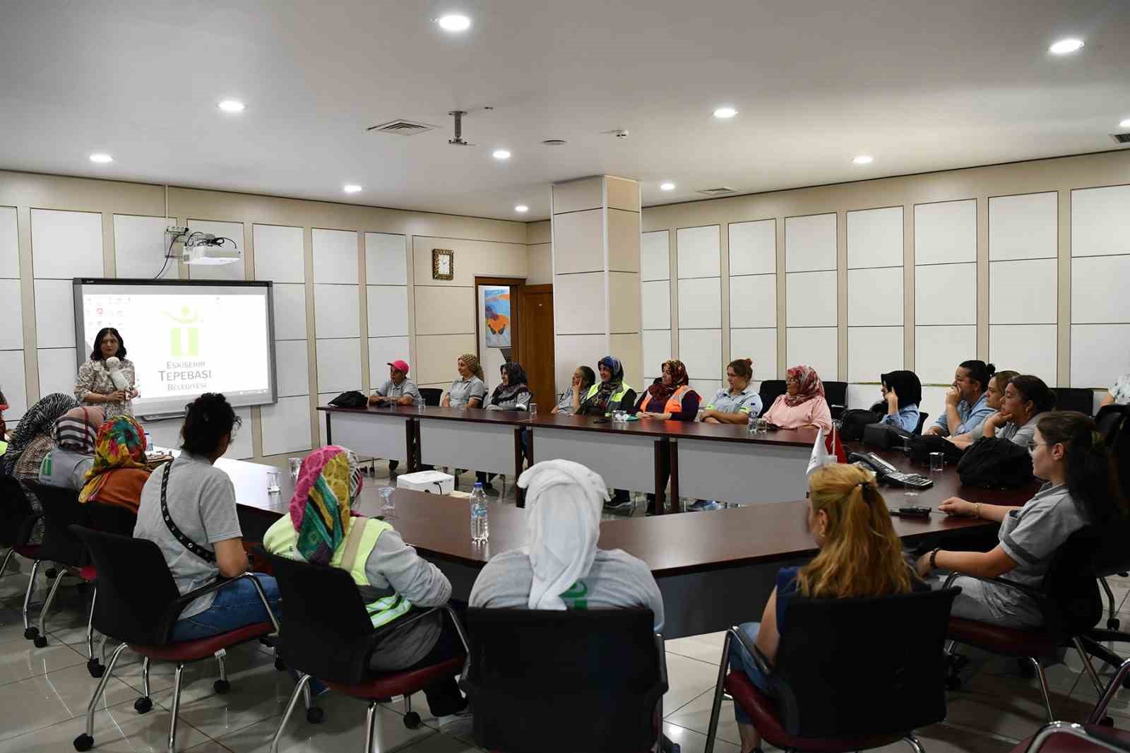 Kadın personele eğitim verildi