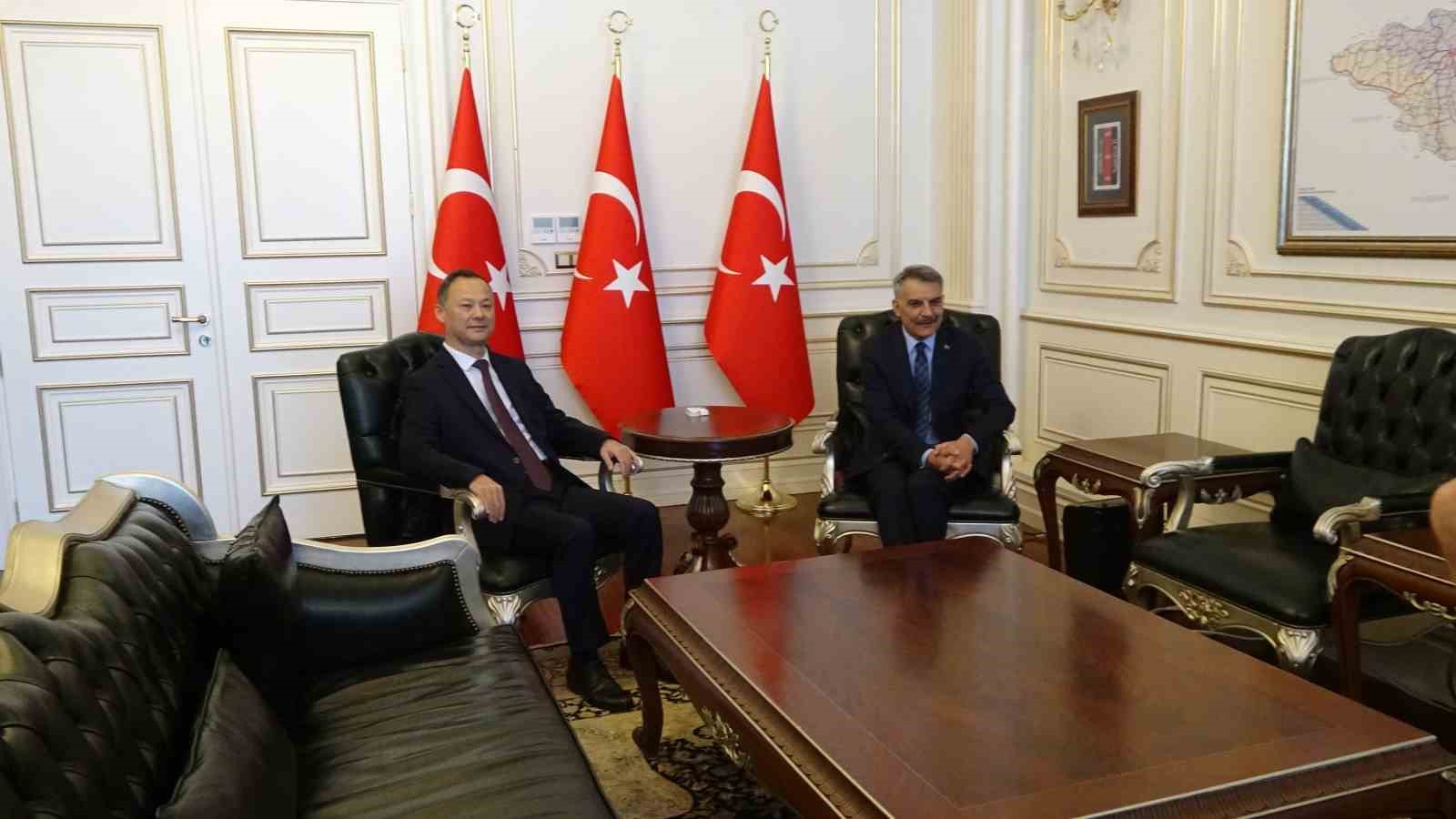 Kırgızistan Ankara Büyükelçisi Kazakbaev: "Bir devlet bir millet olacak inşallah"
