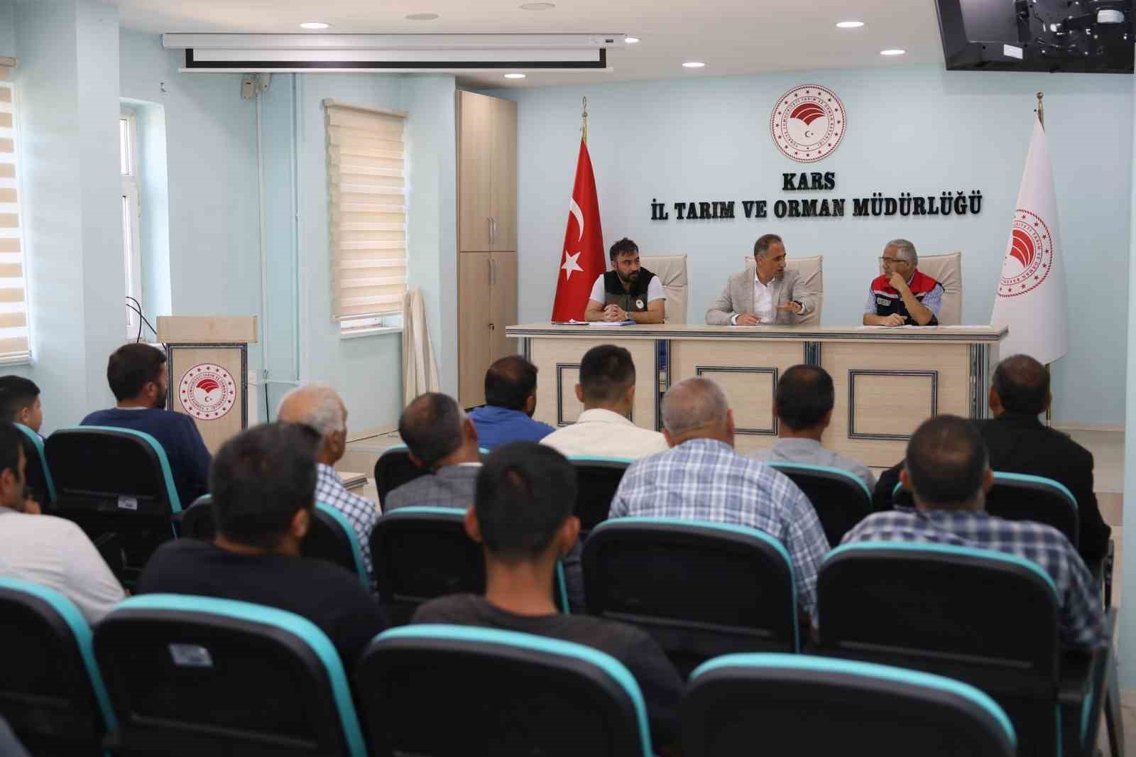 Kars’ta kalkınma yatırımları bilgilendirme toplantısı