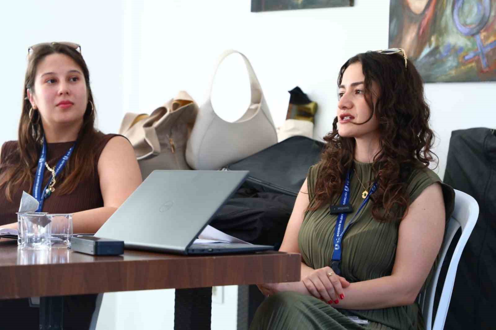 Kadınlara y&ouml;nelik destek programları başladı
