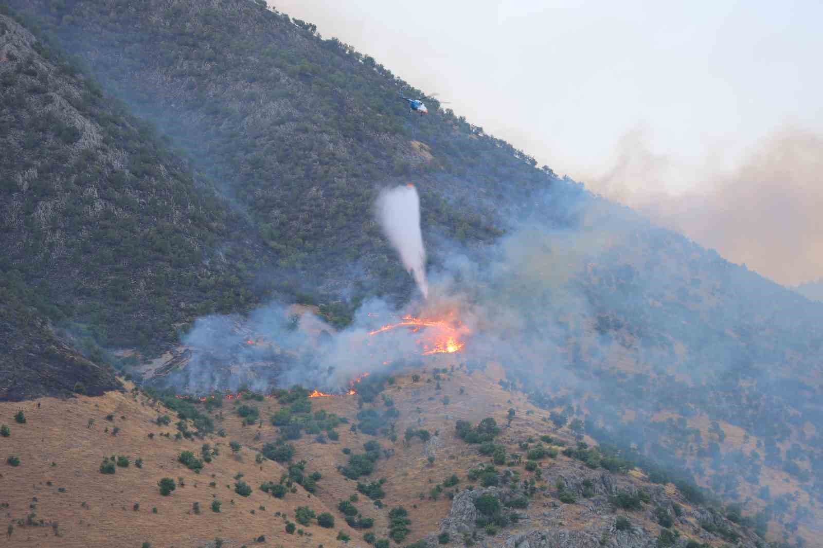 Kahramanmaraş’taki orman yangınına müdahale sürüyor
