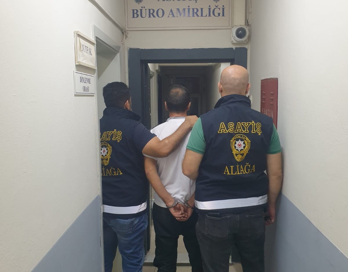 20 yıl hapis cezası bulunan cezaevi firarisi İzmir’de yakalandı