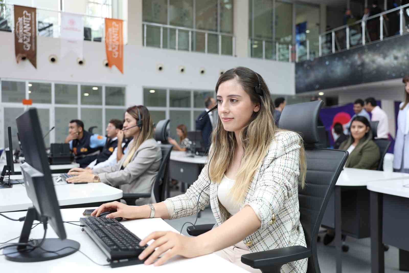 Türkiye’nin ilk yapay zeka destekli çağrı merkezi Gaziantep’te