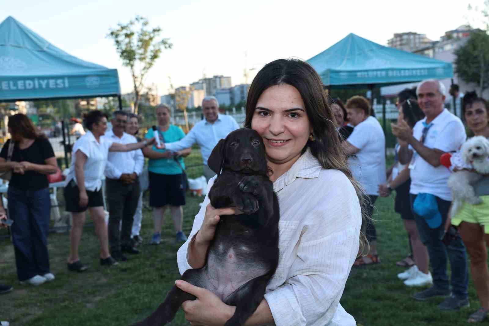 Bursa&rsquo;da Sahiplendirme Şenliği
