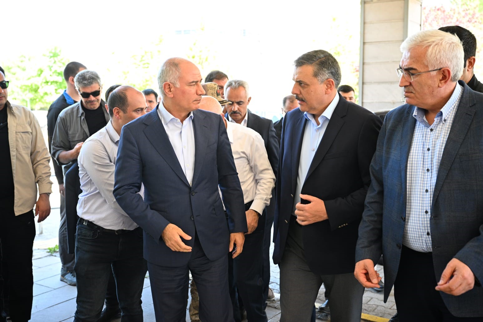 AK Parti Genel Başkan Vekili Efkan Ala: "Göçük altında kimse yok"