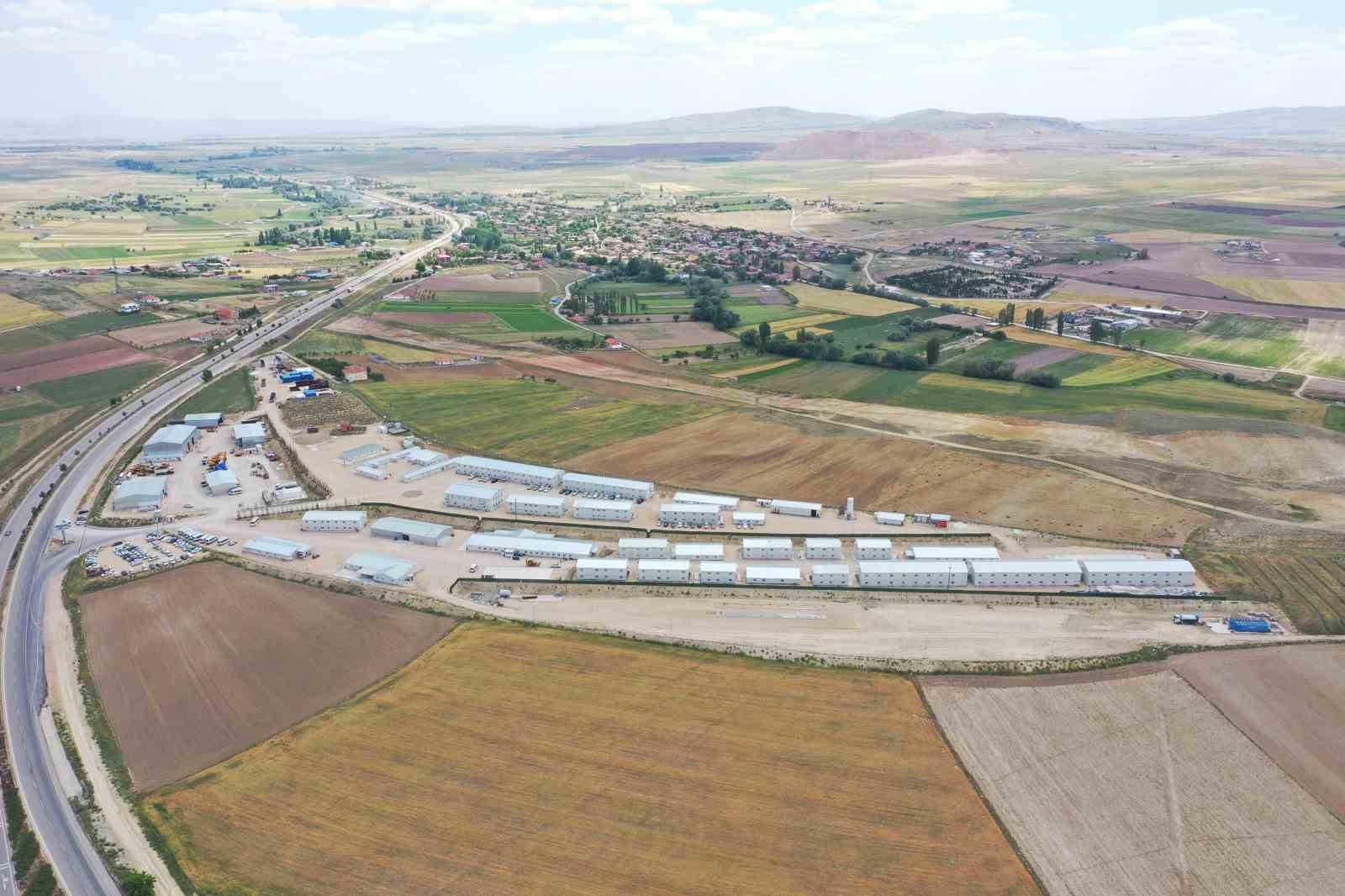 Başkan B&uuml;y&uuml;kkılı&ccedil;: "Kayseri, y&uuml;ksek hızlı tren ile Anadolu&rsquo;nun parlayan yıldızı olacak"
