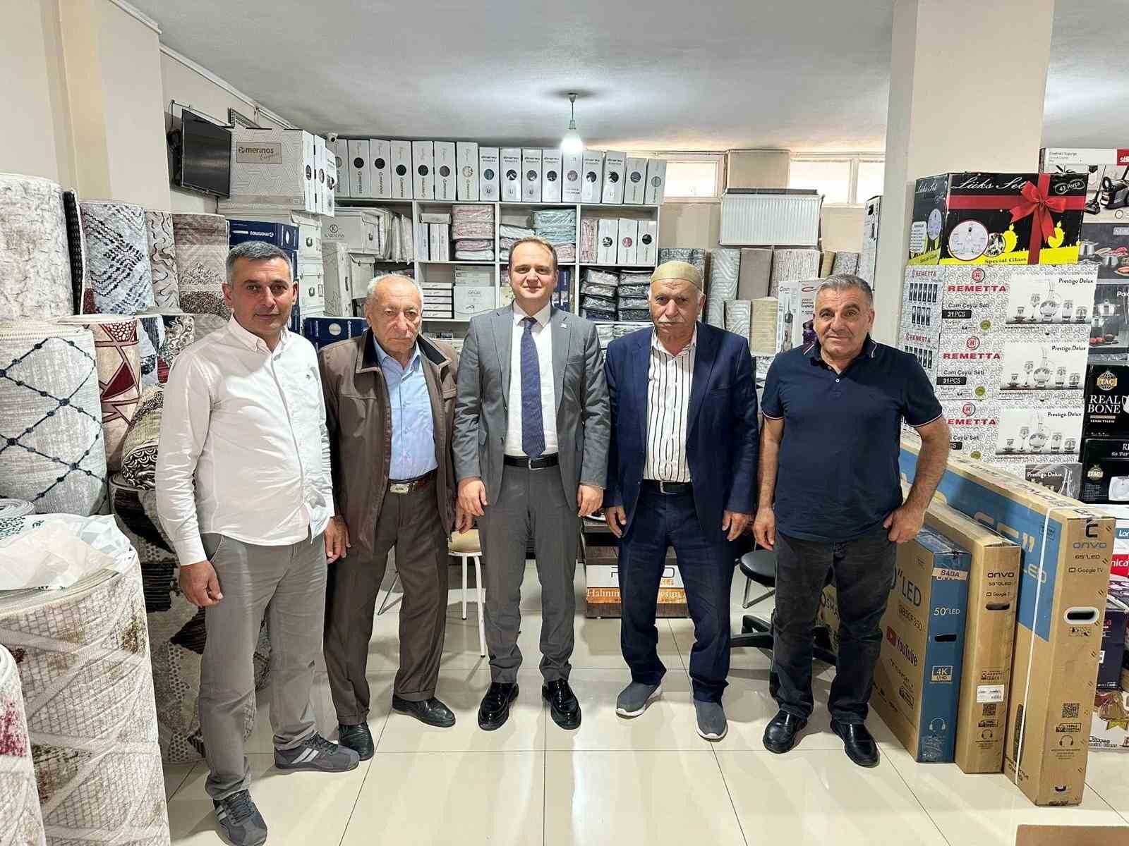 Bulanık’ta esnafla gönül köprüsü: Kaymakam Koşansu sahada
