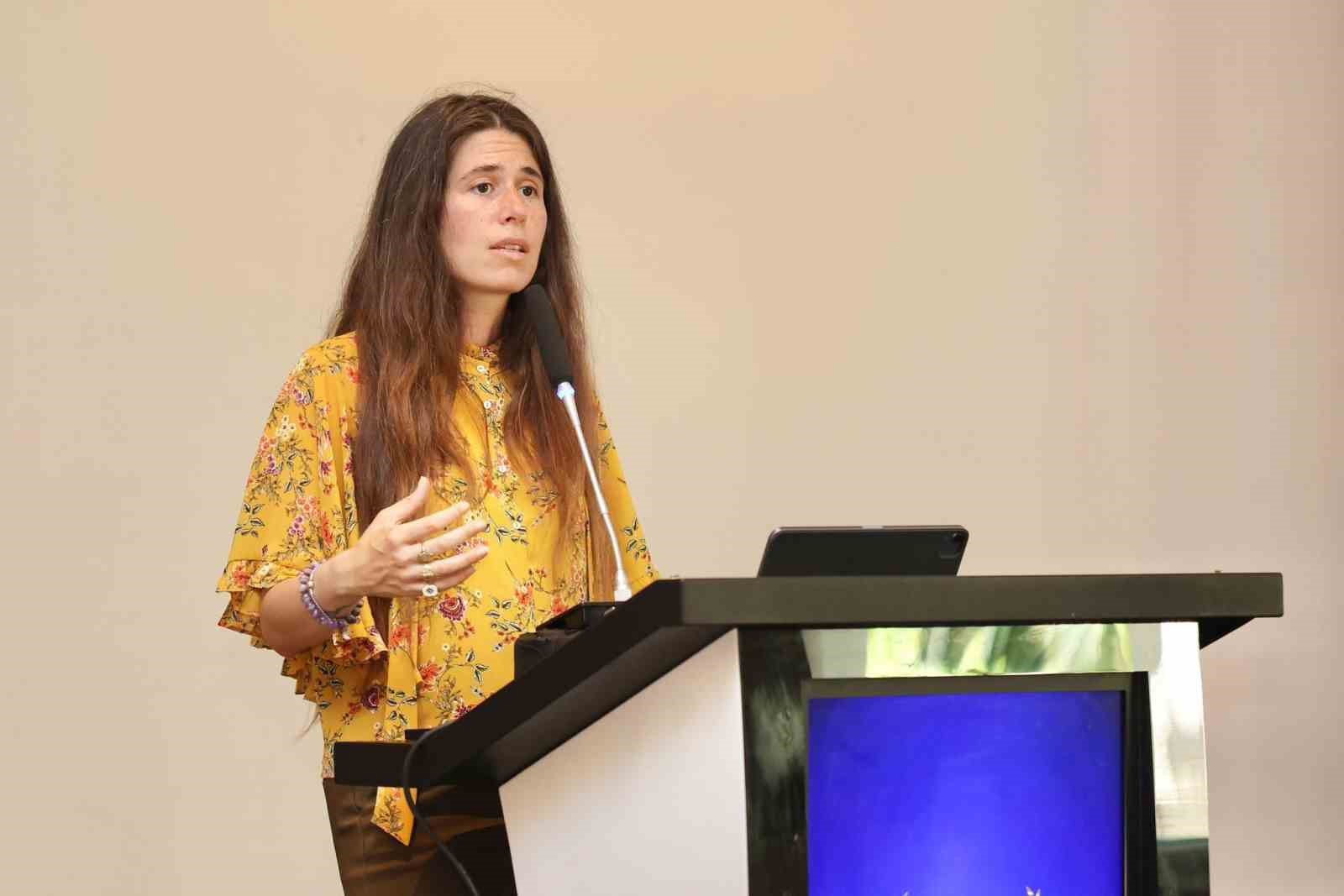 "İzmir’den Dünyaya Bakış" Platformu Çeşme’de buluştu