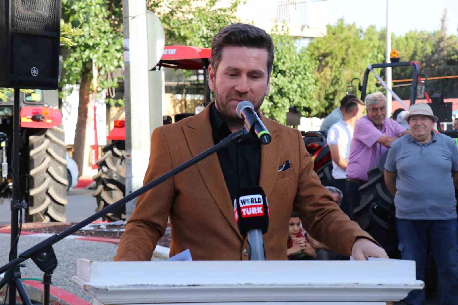 Kızılcabölük Kültür, Sanat, Tekstil ve Moda Festivali renkli görüntülerle başladı