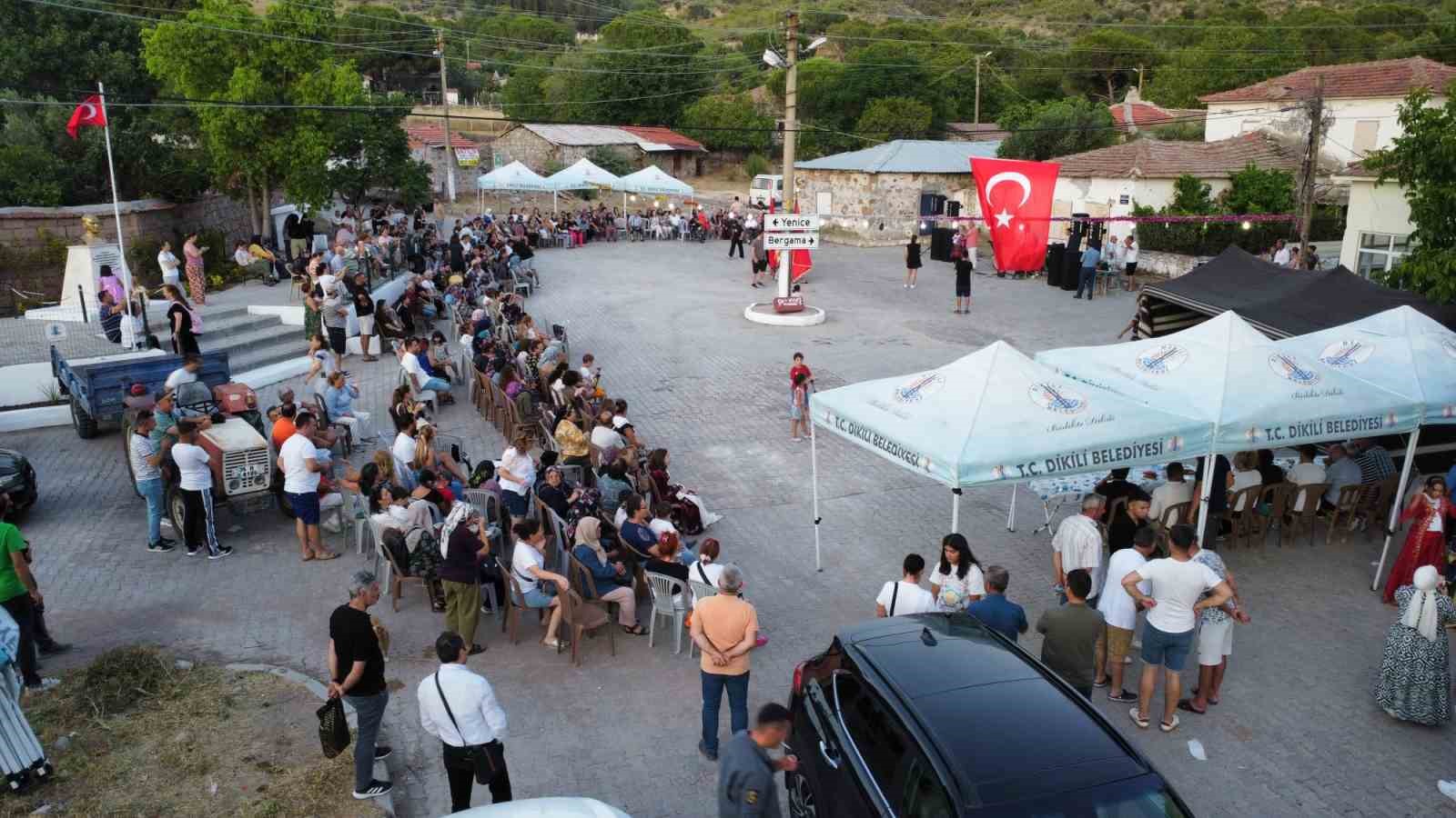 Dikili’de Yörük ateşi yandı