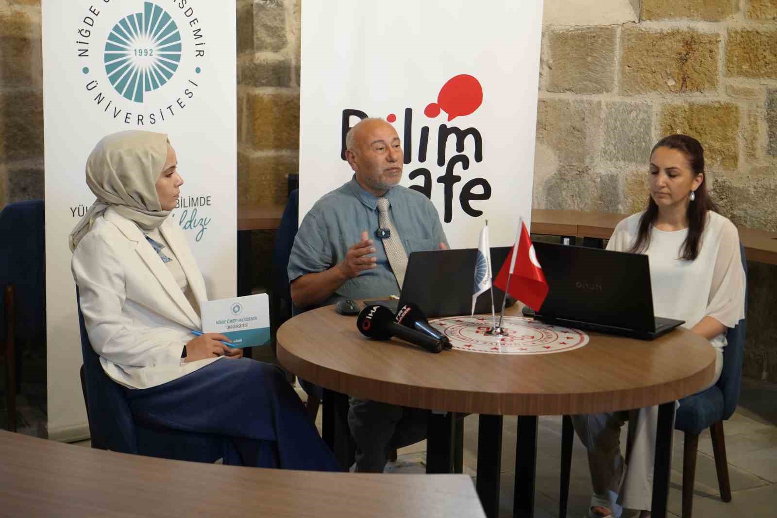 "Bilim Kafe" etkinliğinde dijital tarım uygulamaları masaya yatırıldı
