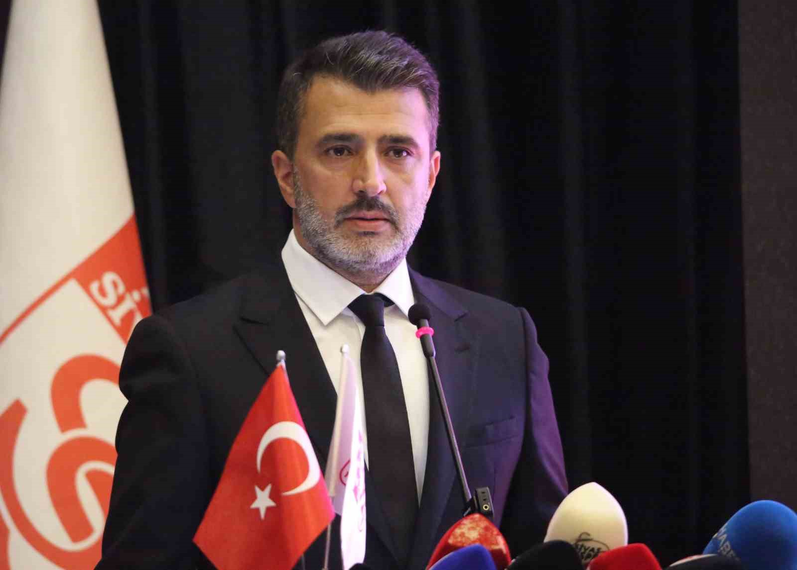 Sivasspor’un yeni başkanı Gökhan Karagöl oldu