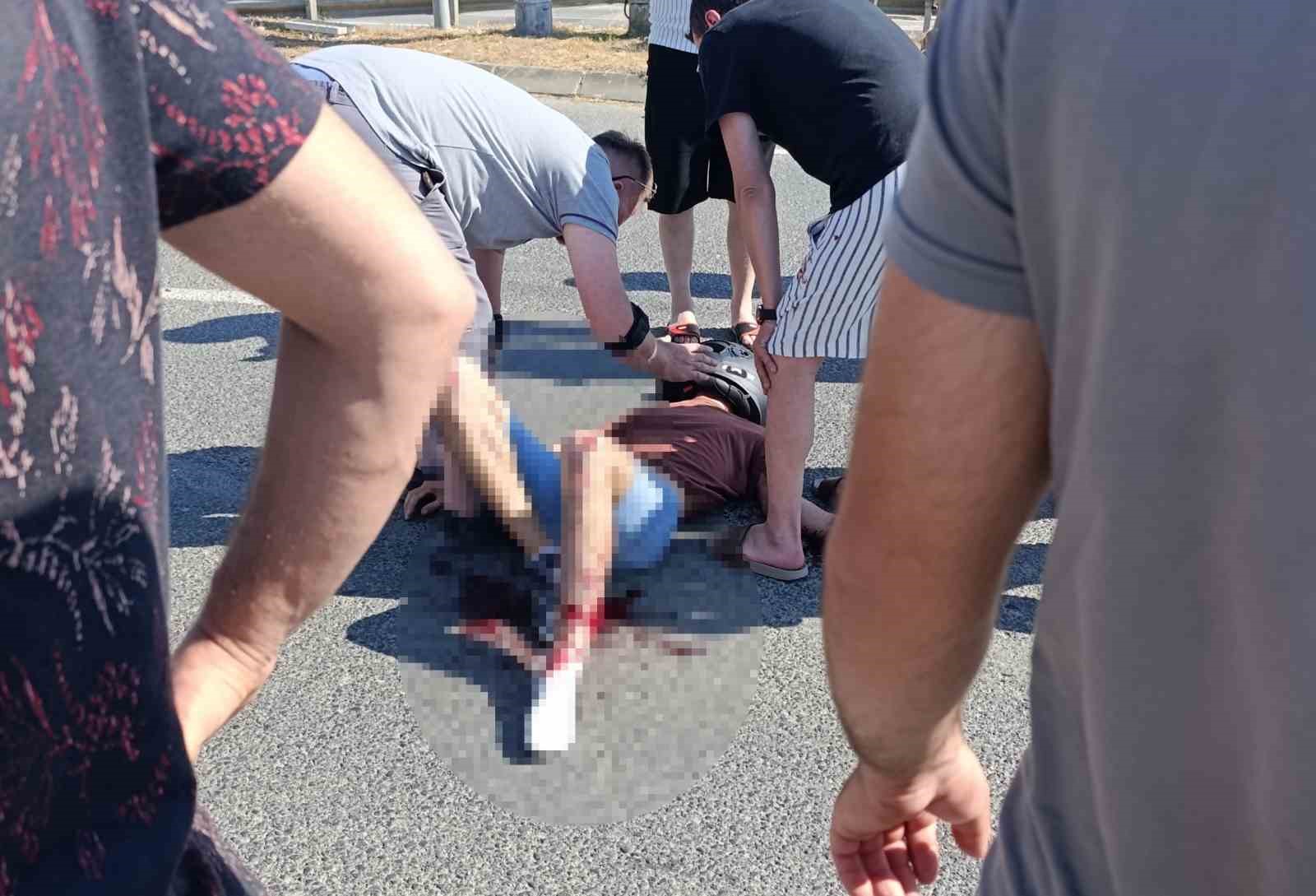 Ordu’da motosiklet ile otomobil çarpıştı: 1’i çocuk 2 yaralı