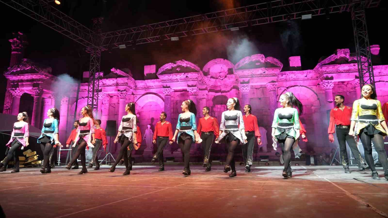 Sagalassos’ta tarih ve sanat buluştu, antik kentte ilk gece gösterisi yapıldı