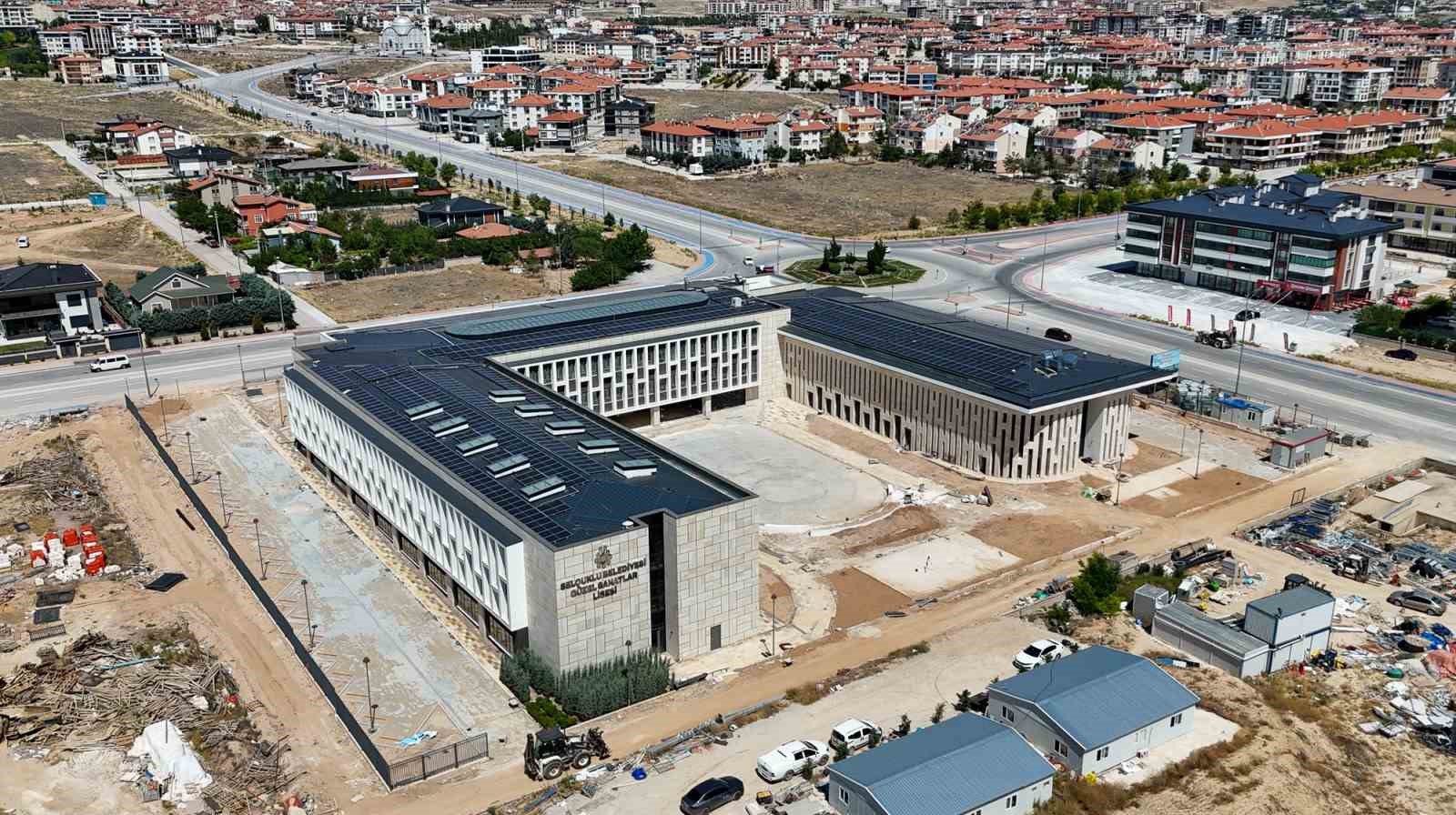 Selçuklu’ya kazandırılacak Türkiye’nin en modern ve kapsamlı Güzel Sanatlar Lisesi’nde sona yaklaşıldı

