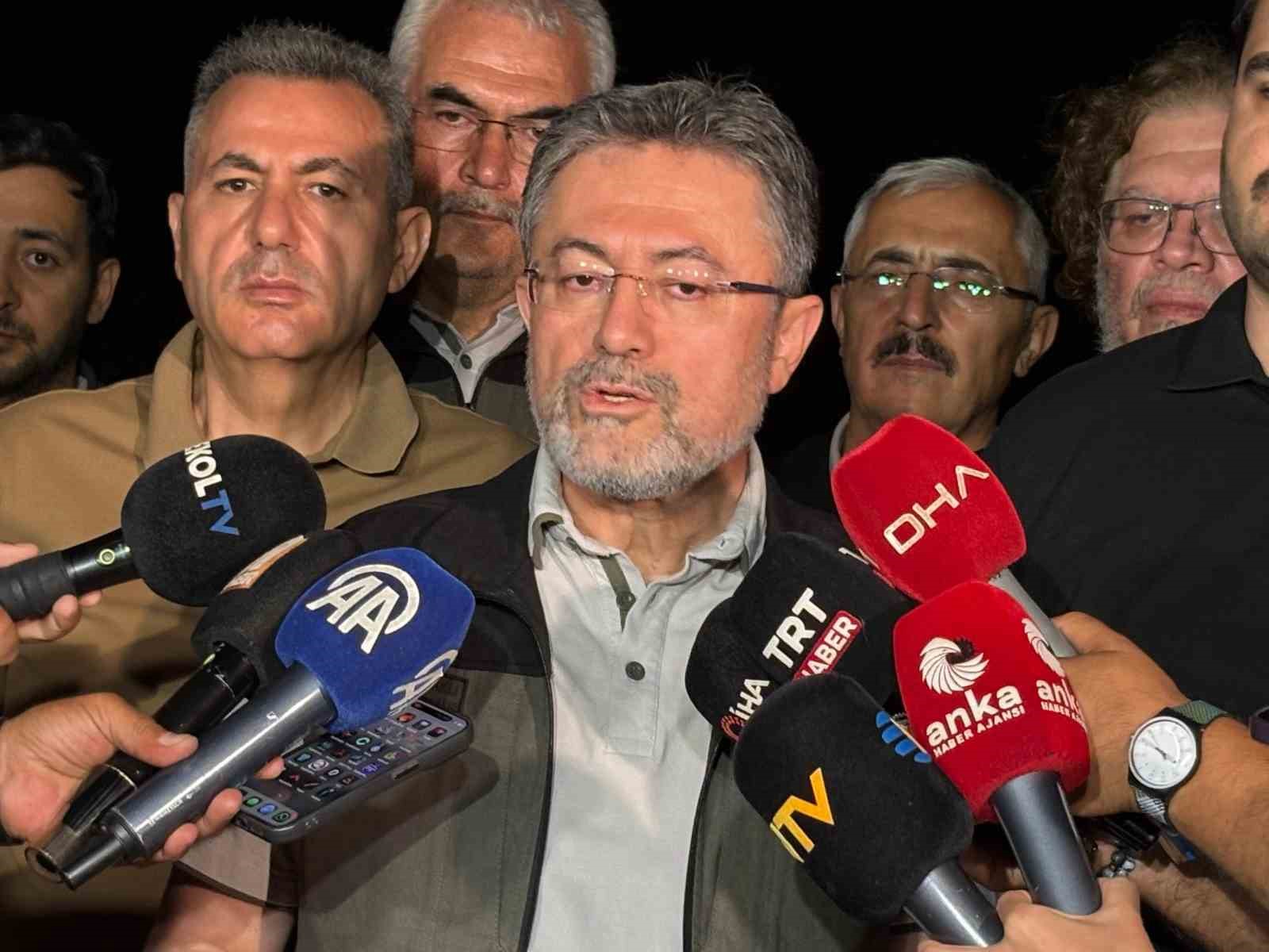Bakan Yumaklı: "4 köy ve 2 mahalle boşaltıldı"
