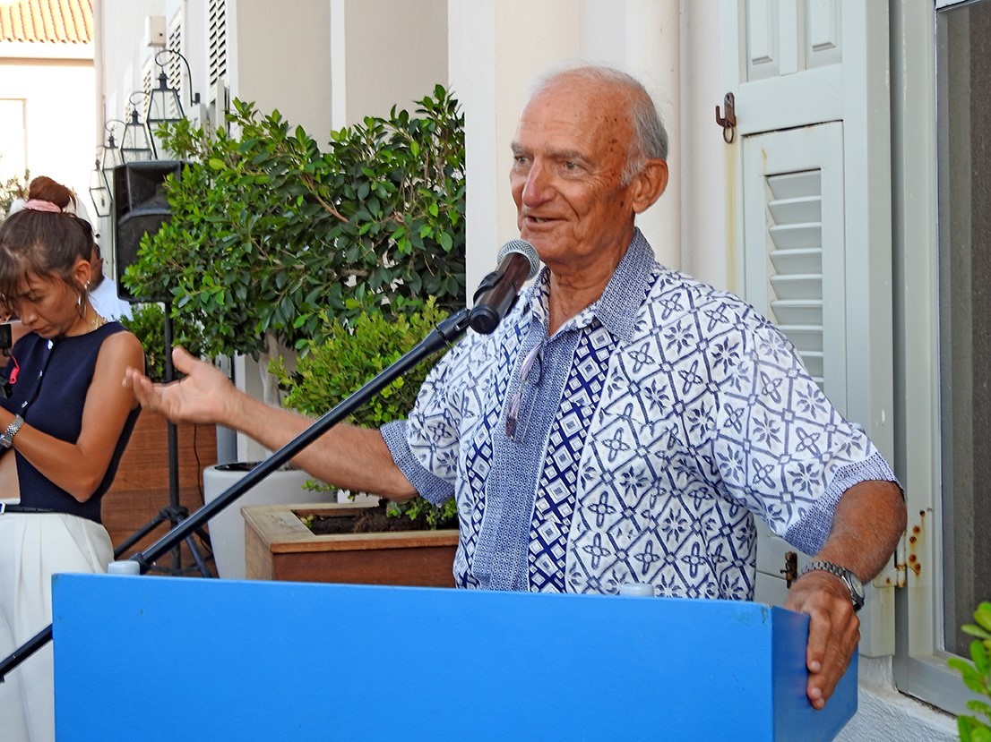 "Zor Zamanlar" okuyucuyla buluştu