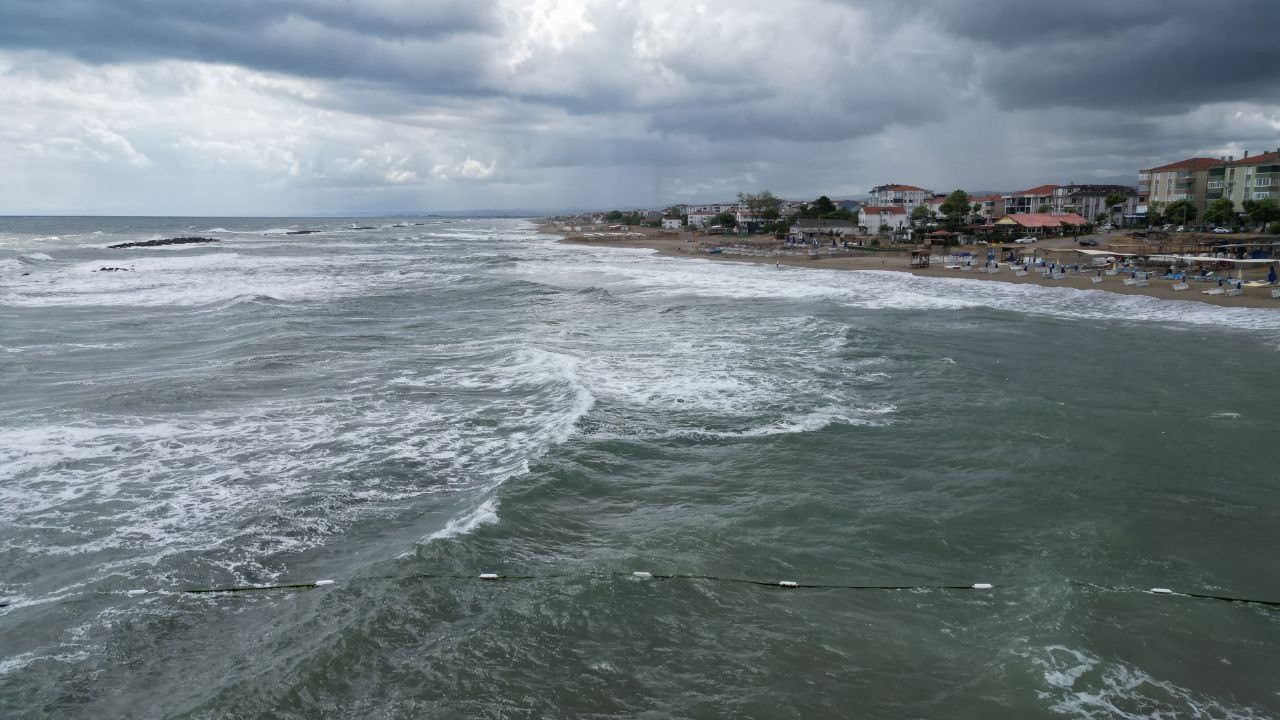 Sakarya’nın iki ilçesinde denize girmek yasaklandı