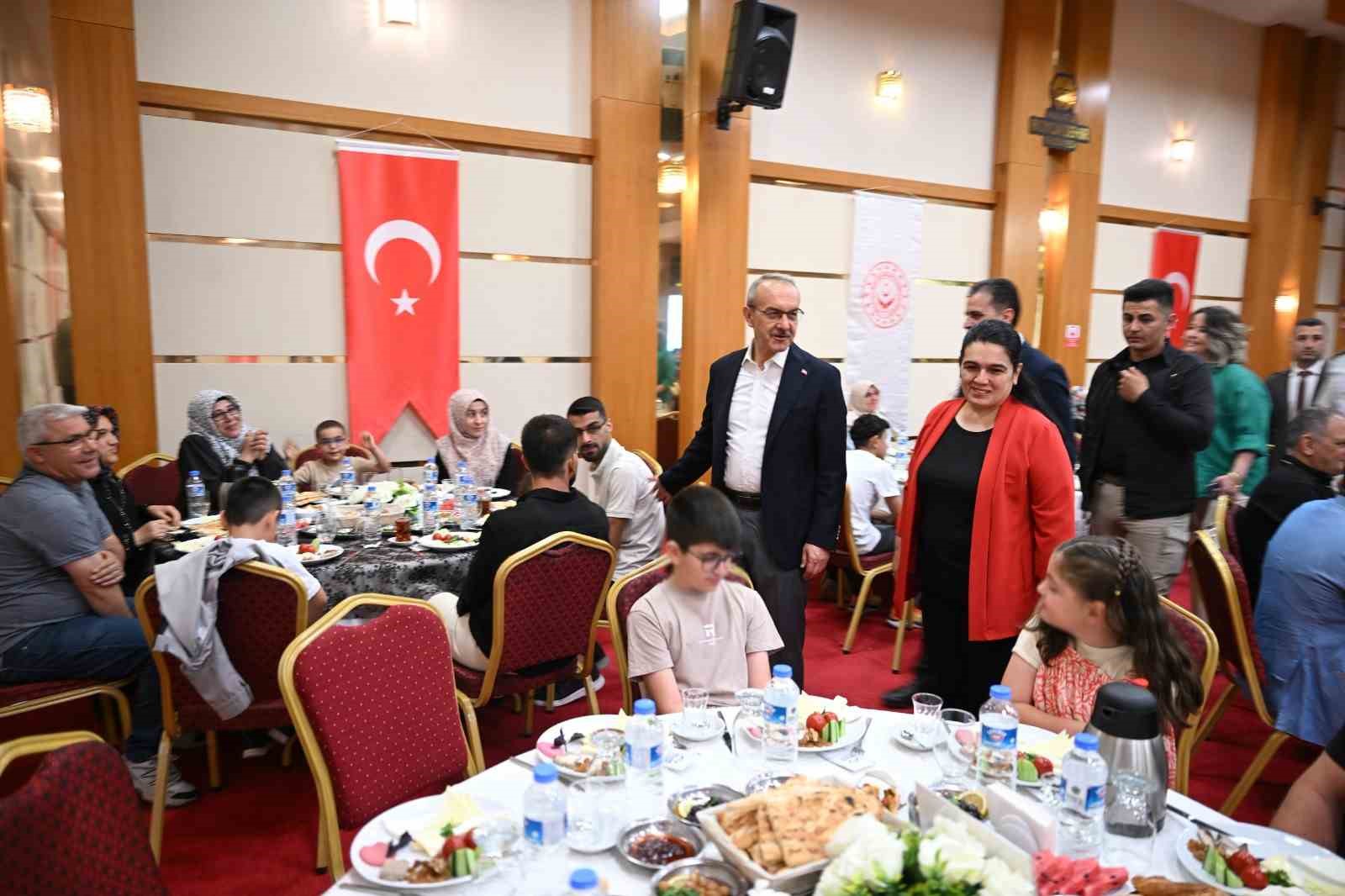 Malatya&rsquo;da her ay 150 milyon TL&rsquo;lik sosyal yardım yapılıyor
