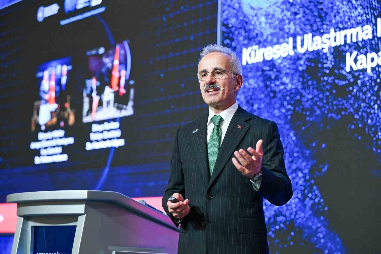 K&uuml;resel Ulaştırma Koridorları Forumu tamamlandı
